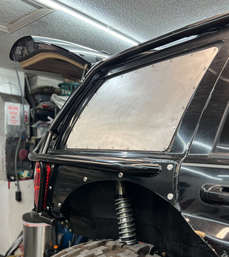 WJ Quarter Window Panel